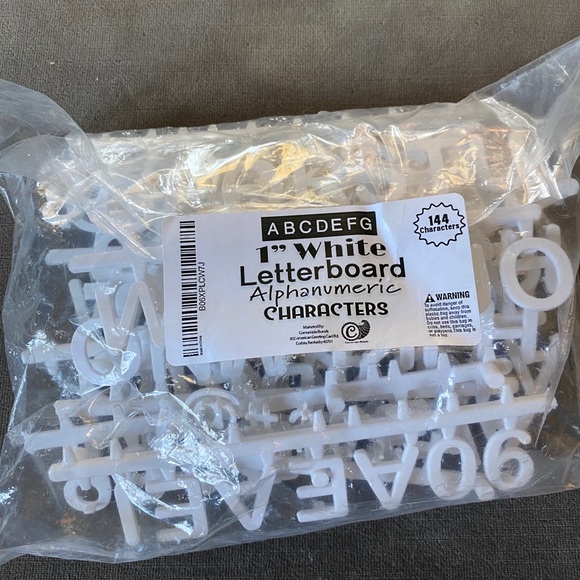 Letterboard letters - Picture 2 of 2